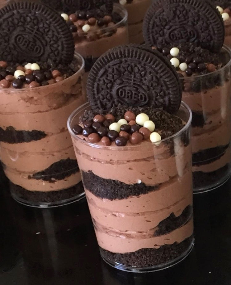 Chocolate Oreo  mousse  Cups