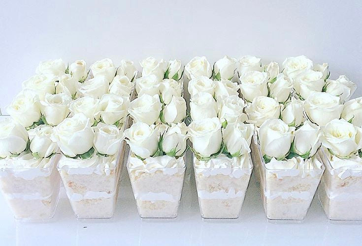 Vanilla Dessert Cups with white Roses